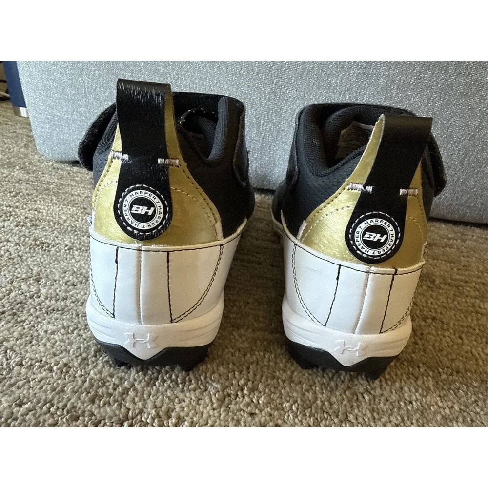 Under Armor Harper 7 Cleats Size 5Y‎ Black/Gold/White